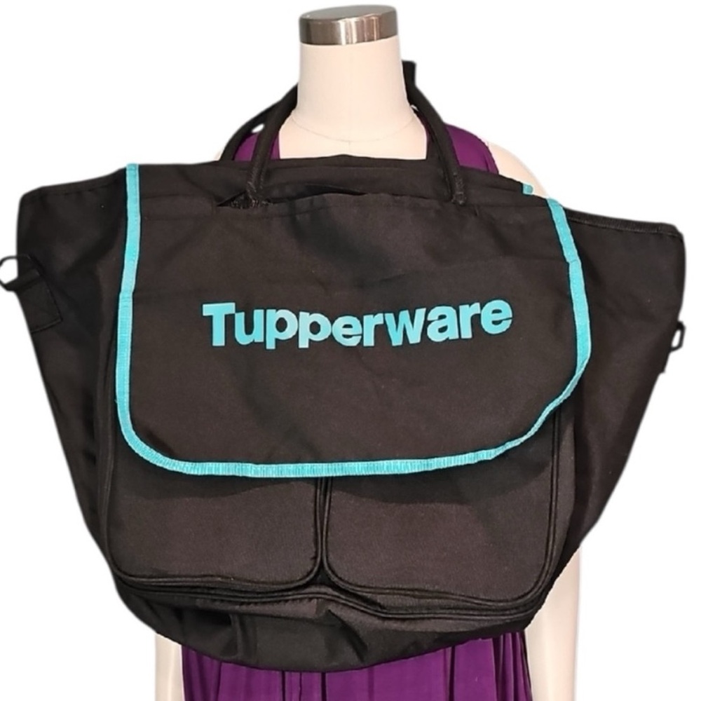 💚 Tupperware Black Tote with Blue Trim